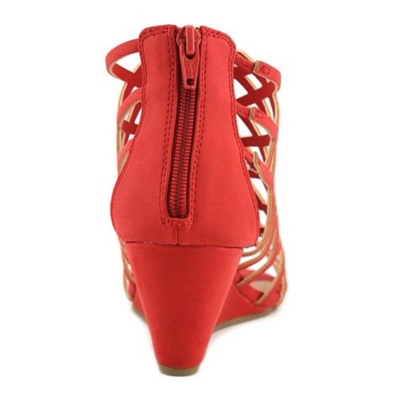 SOLD - Picture 3 of 8